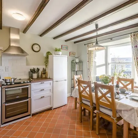 3 Bed In Row Oc-h34097 * Gunnerside