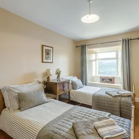 3 Bed In Row Oc-h34097 Сasa de vacaciones