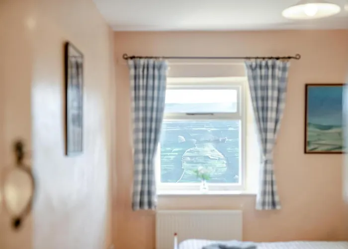 3 Bed In Row Oc-h34097 * Gunnerside