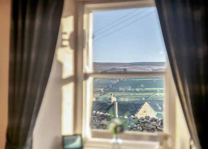 3 Bed In Row Oc-h34097 *